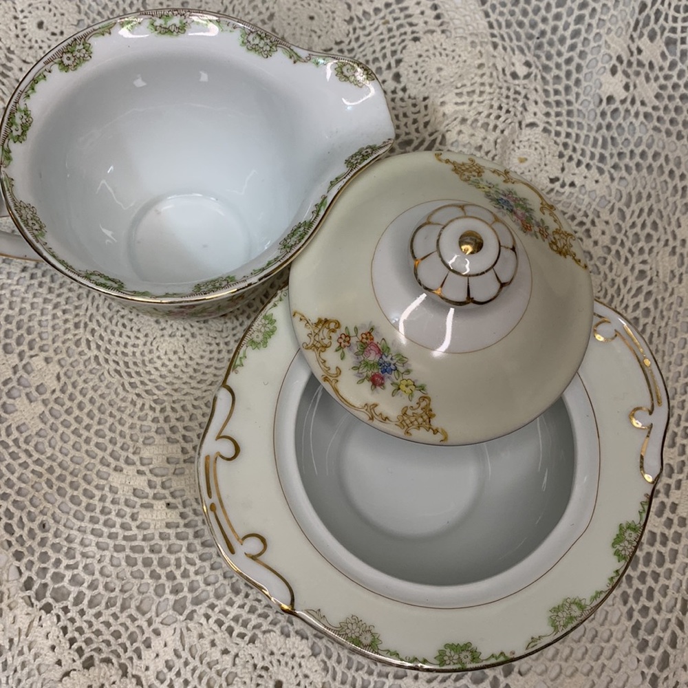 NATIONAL CHINA Vintage Sugar & Creamer Set - Picture 2 of 7